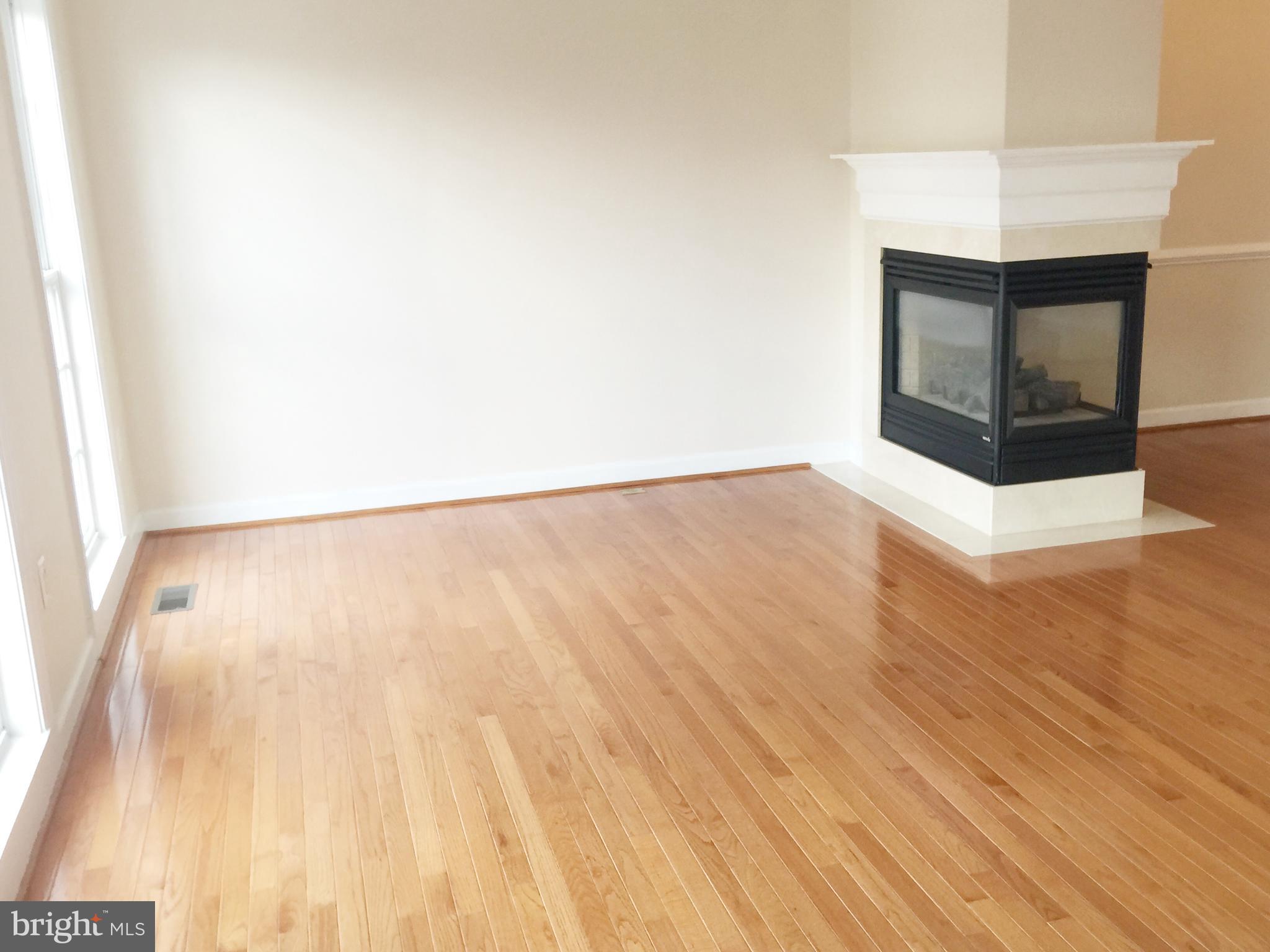 QUINCE ORCHARD PARK - Residential Lease