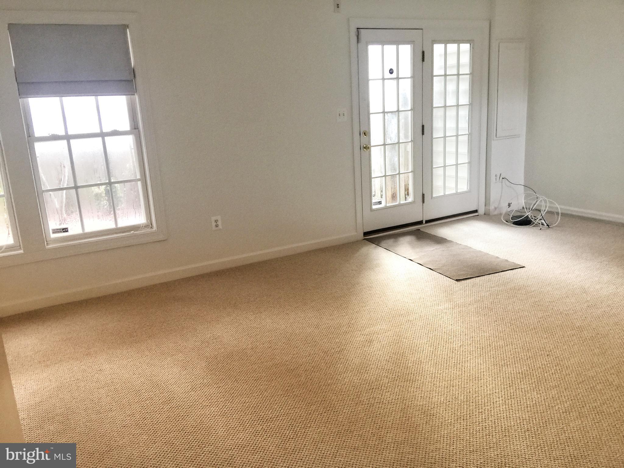 QUINCE ORCHARD PARK - Residential Lease