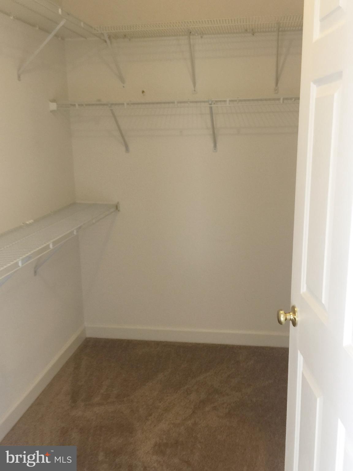 QUINCE ORCHARD PARK - Residential Lease