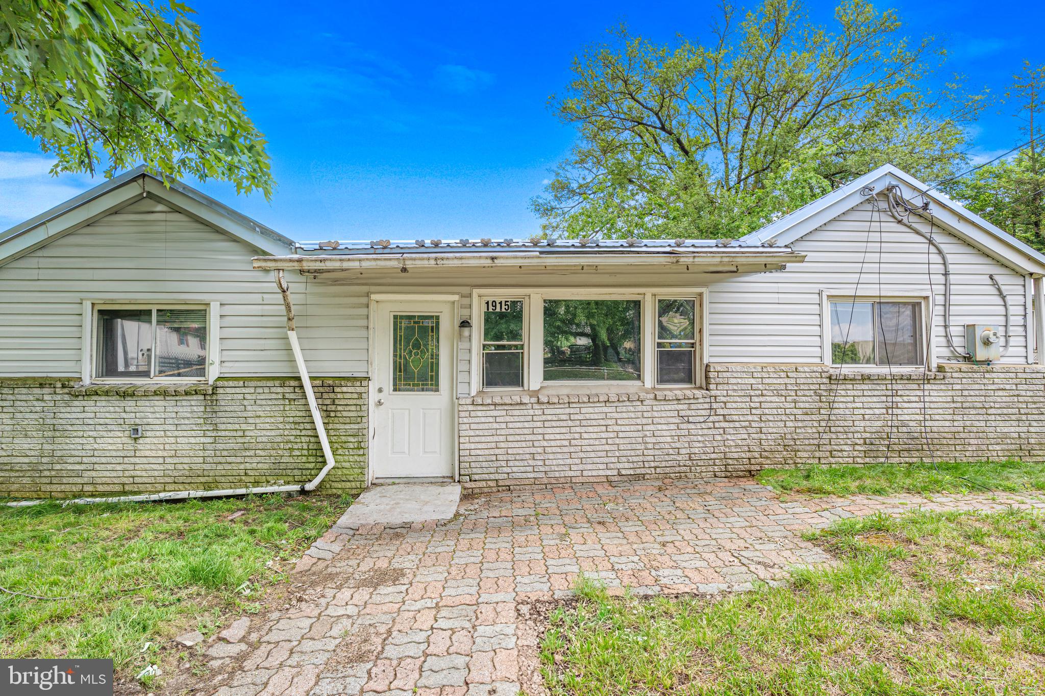 DUNDALK - Residential Lease