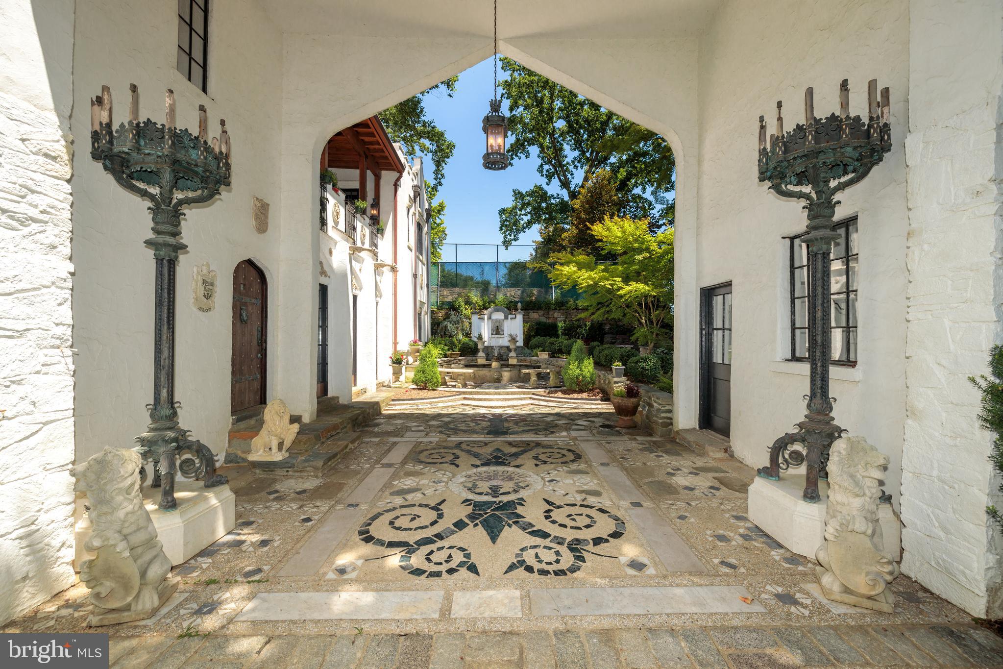 CHEVY CHASE - Residential