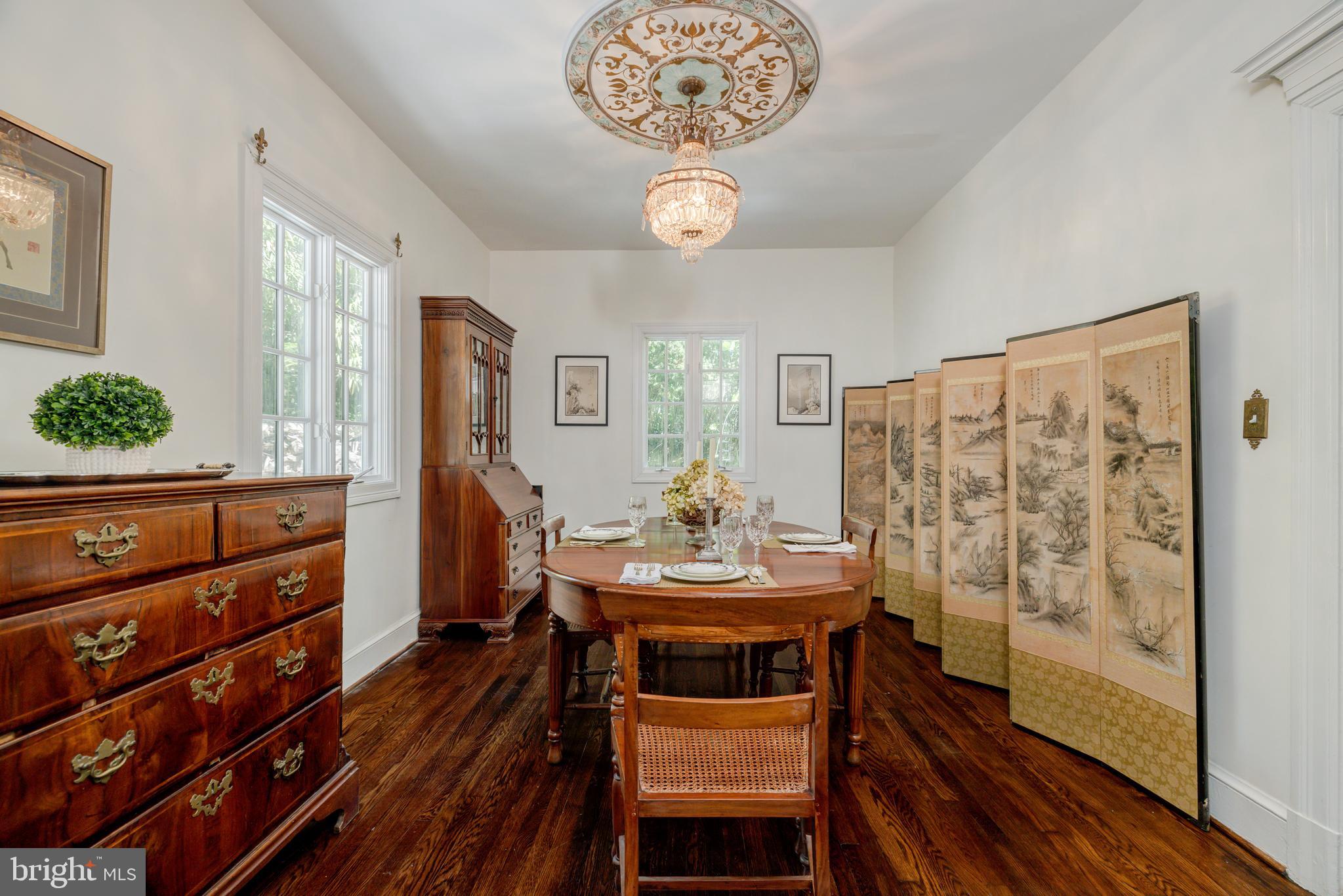 CHEVY CHASE - Residential