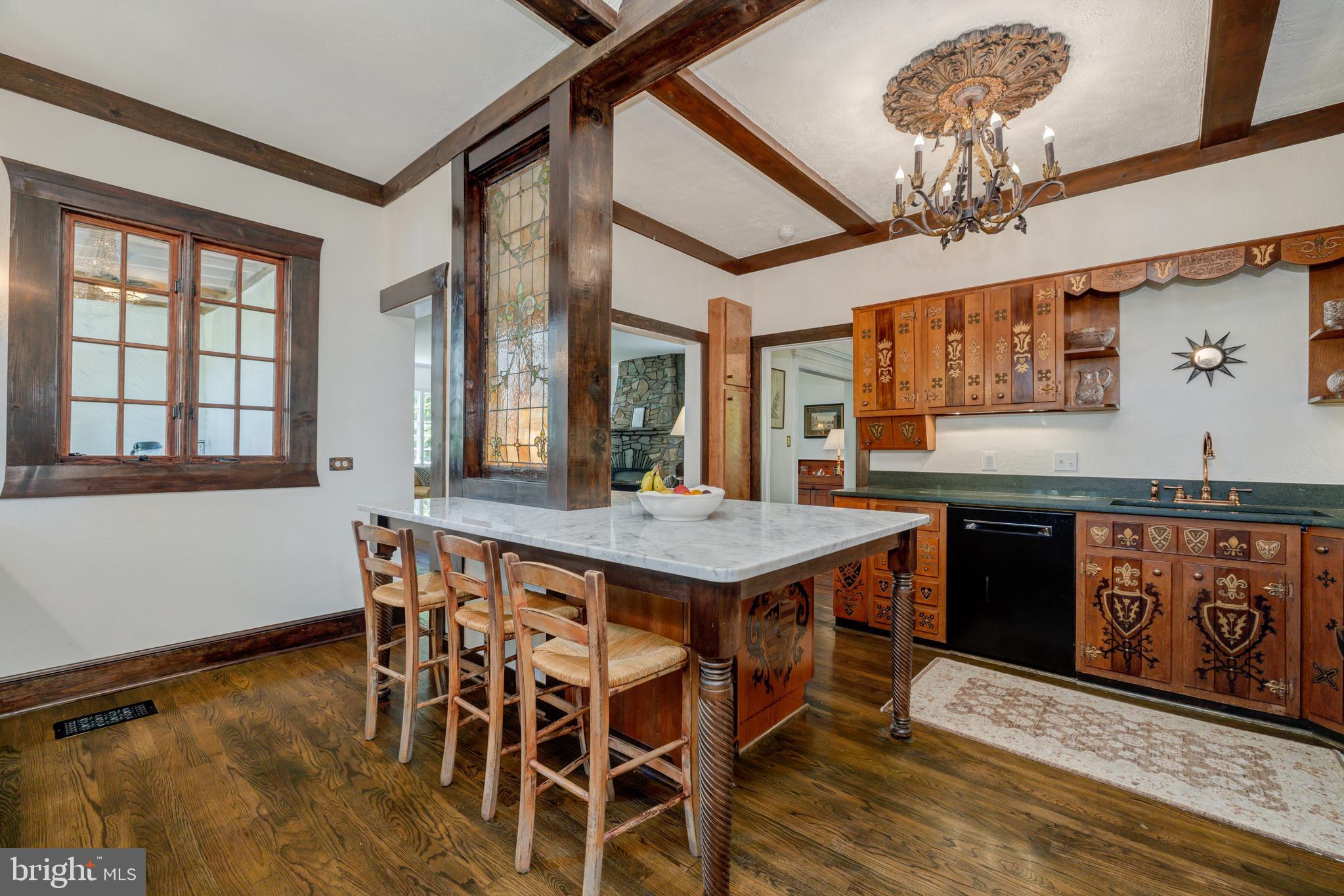 CHEVY CHASE - Residential