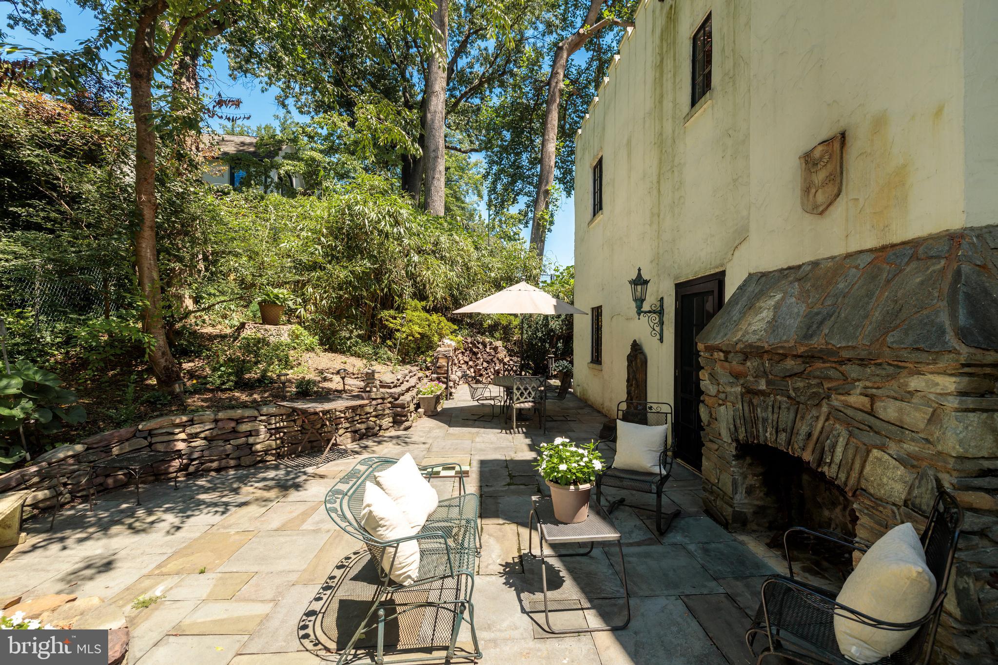 CHEVY CHASE - Residential