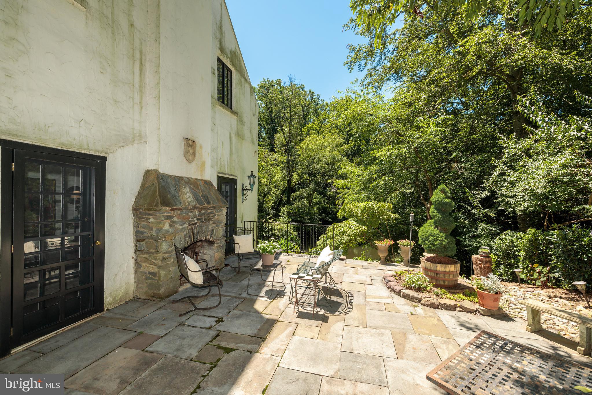 CHEVY CHASE - Residential