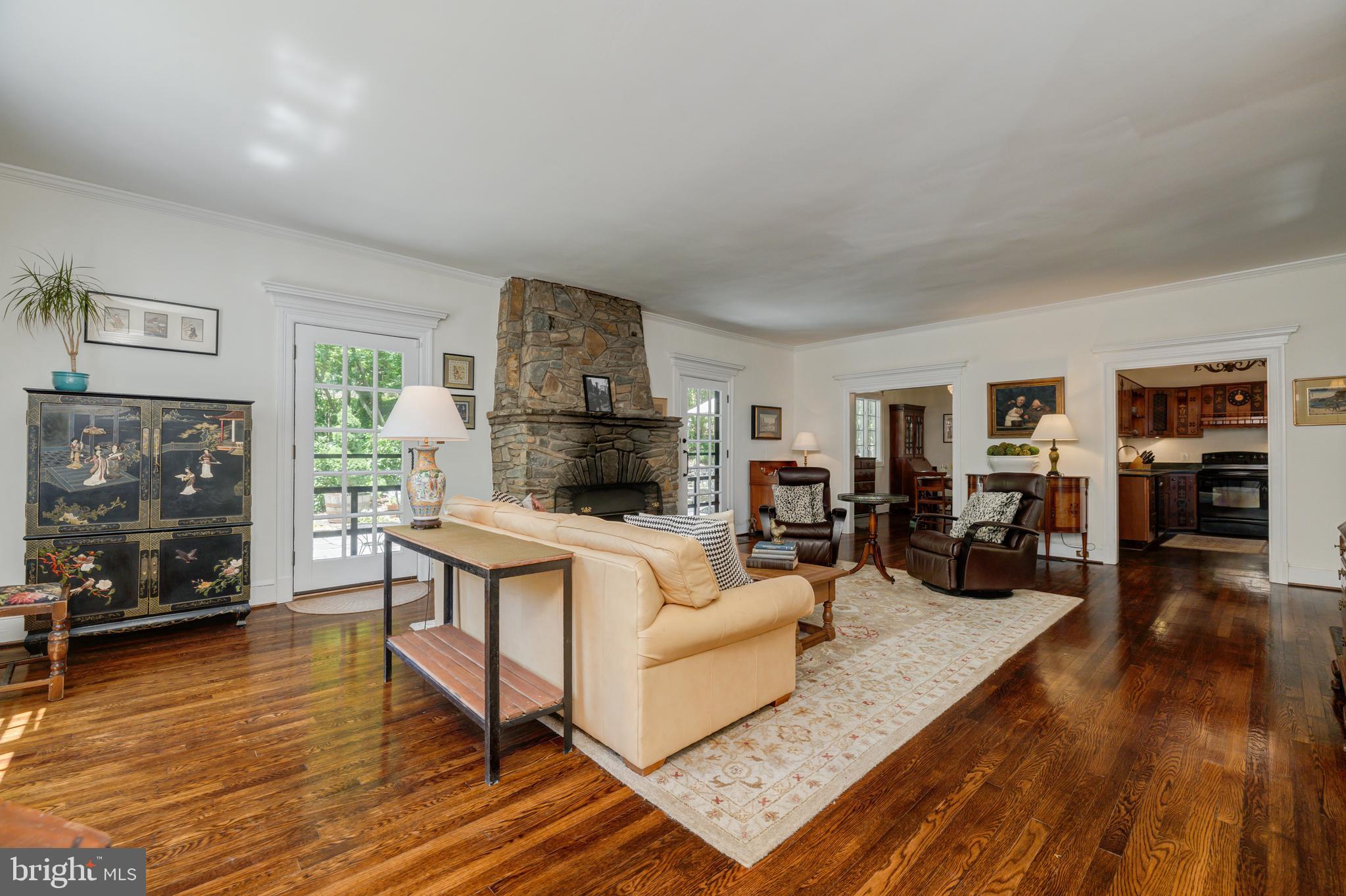 CHEVY CHASE - Residential