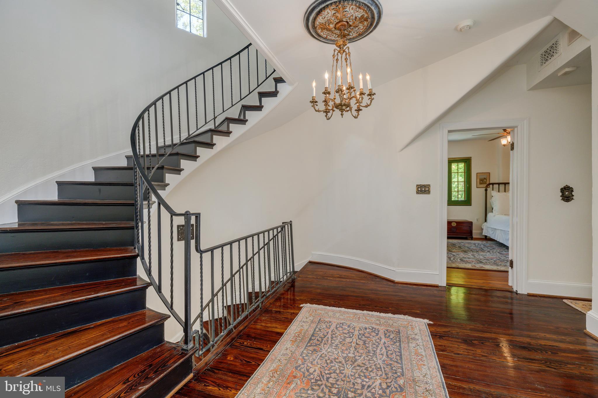 CHEVY CHASE - Residential