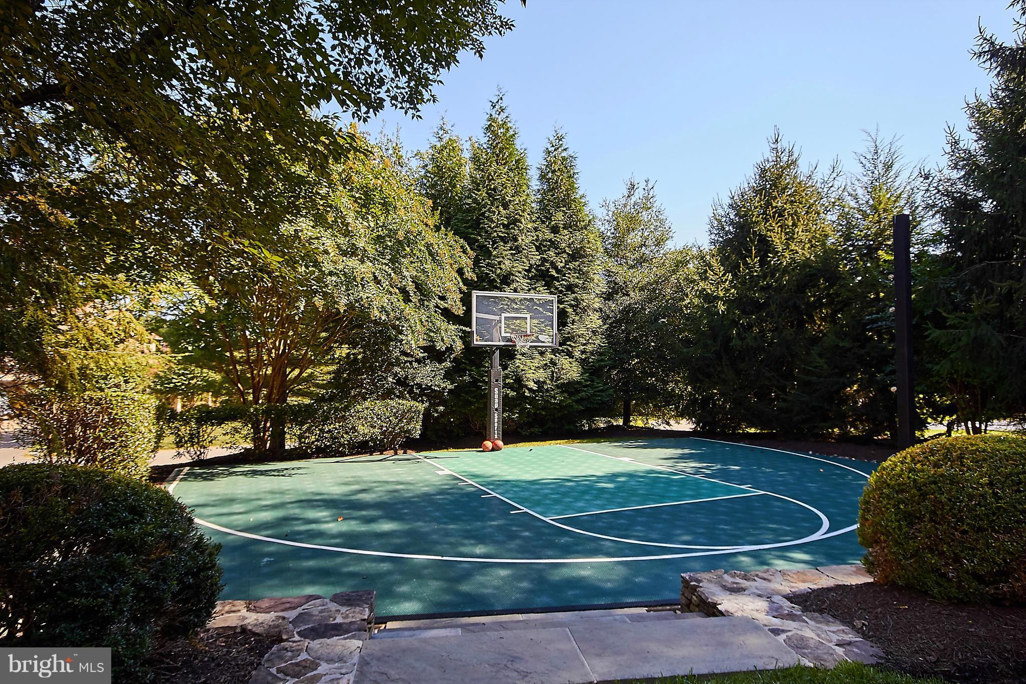 ESTATES AT LONGWOOD - Residential