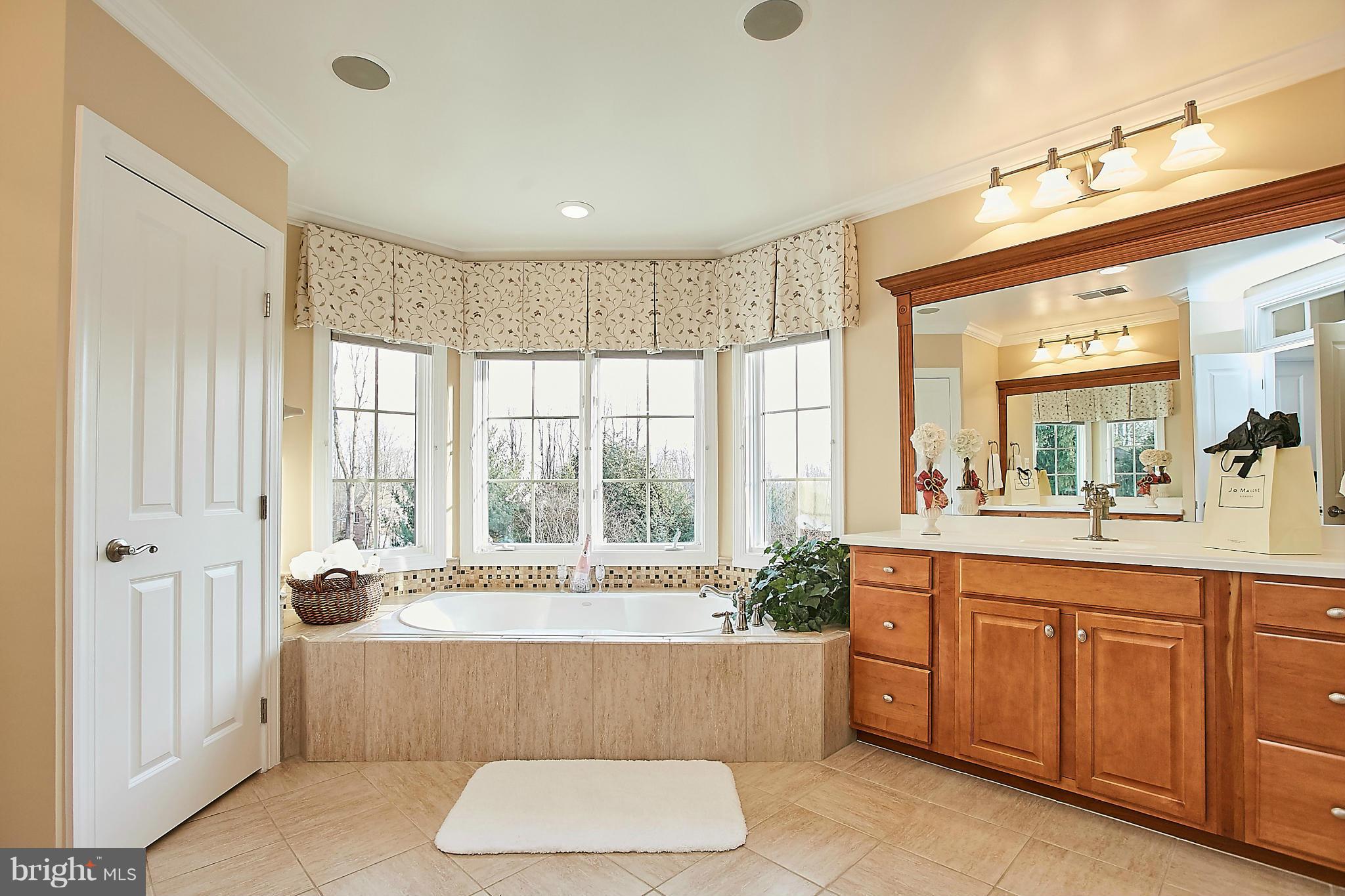 ESTATES AT LONGWOOD - Residential