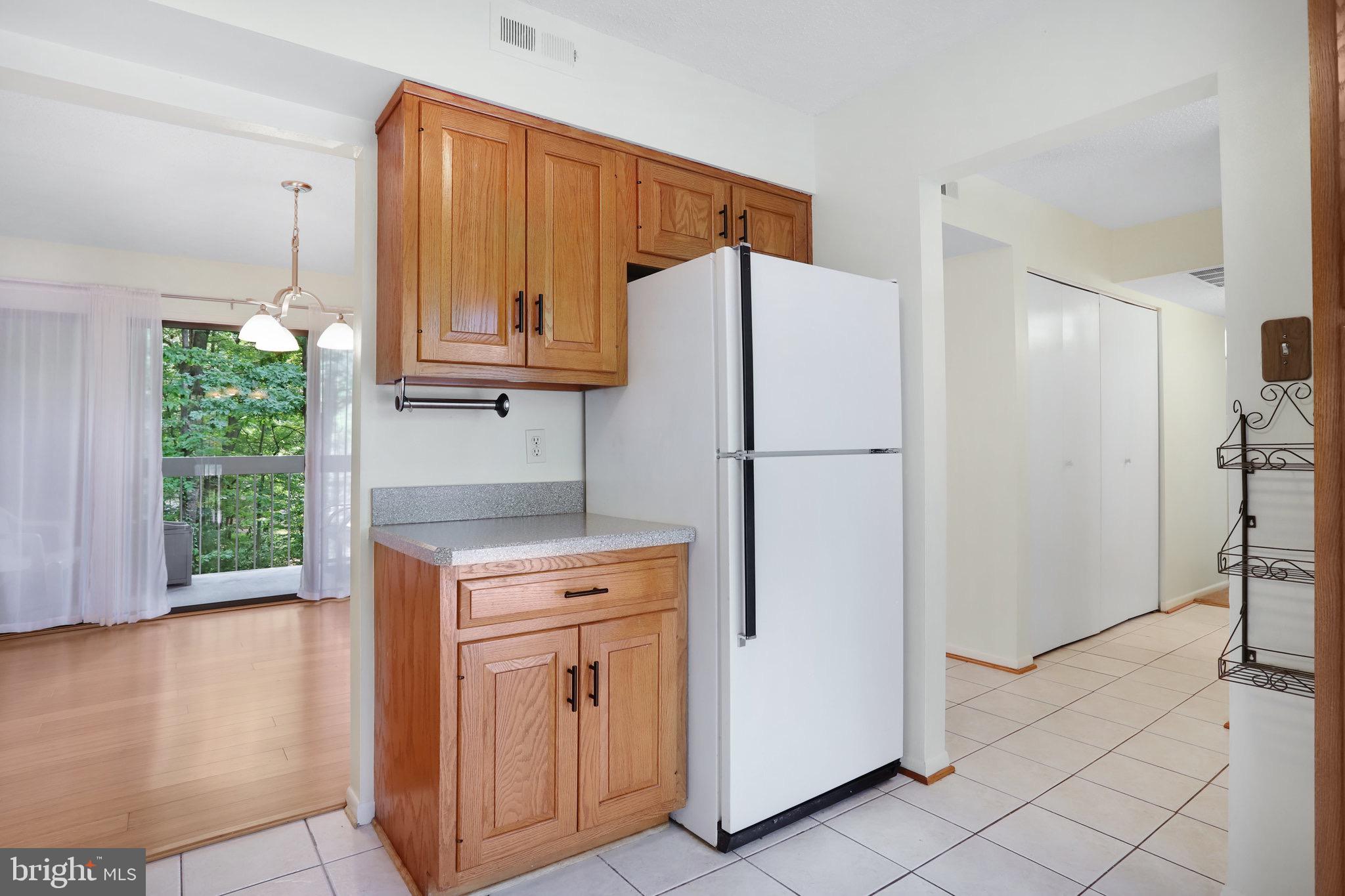 LAKEVIEW - Residential Lease