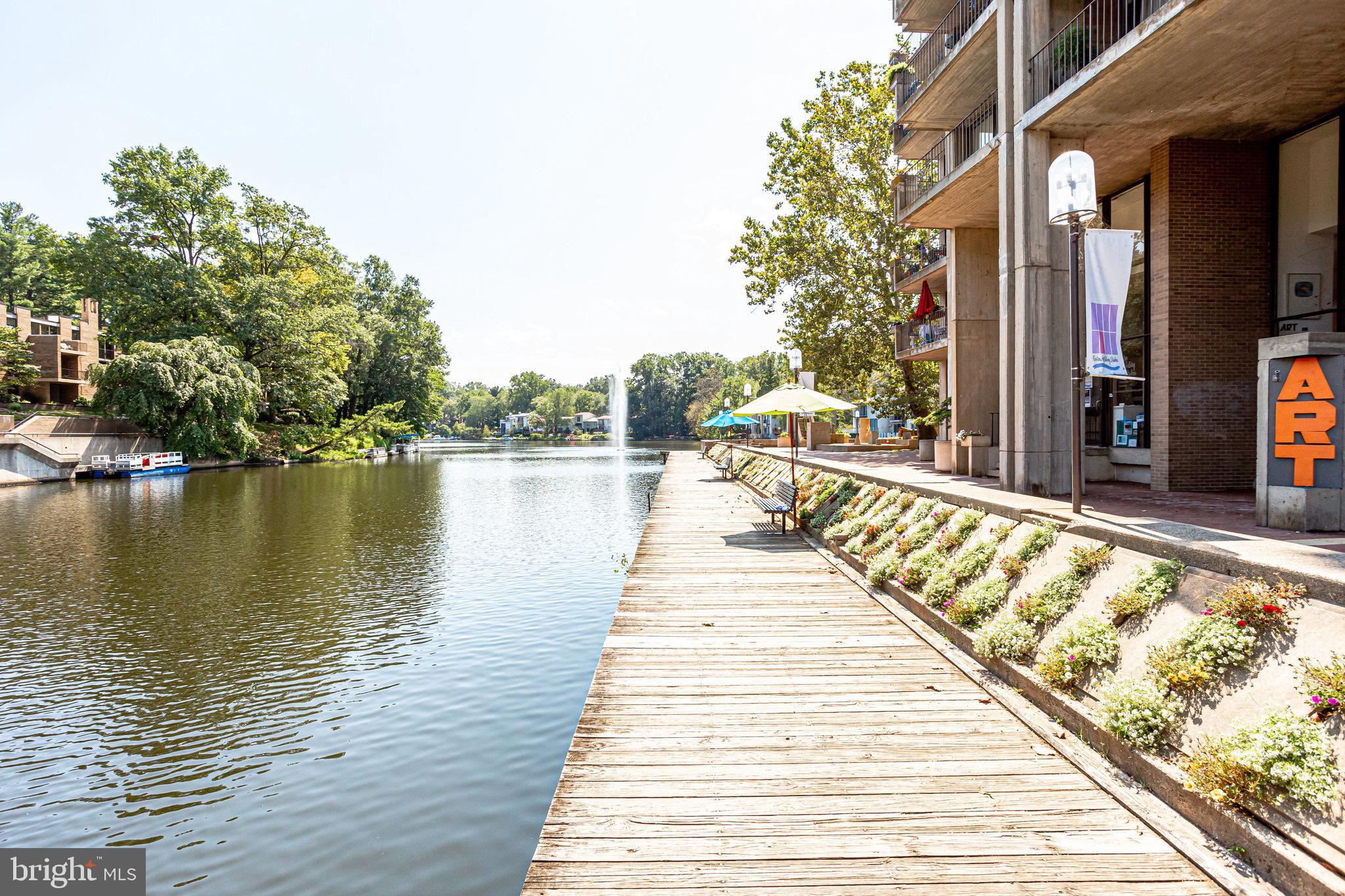 LAKEVIEW - Residential Lease