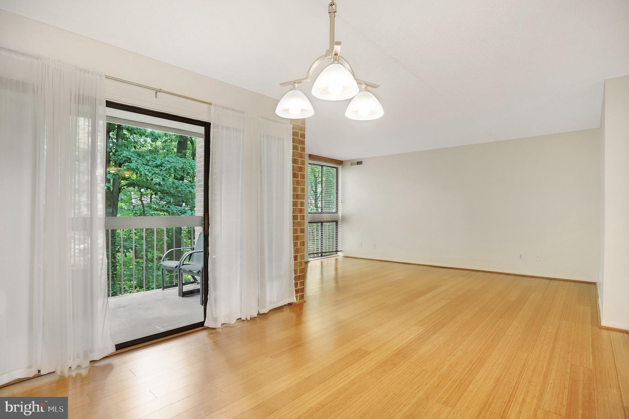 LAKEVIEW - Residential Lease