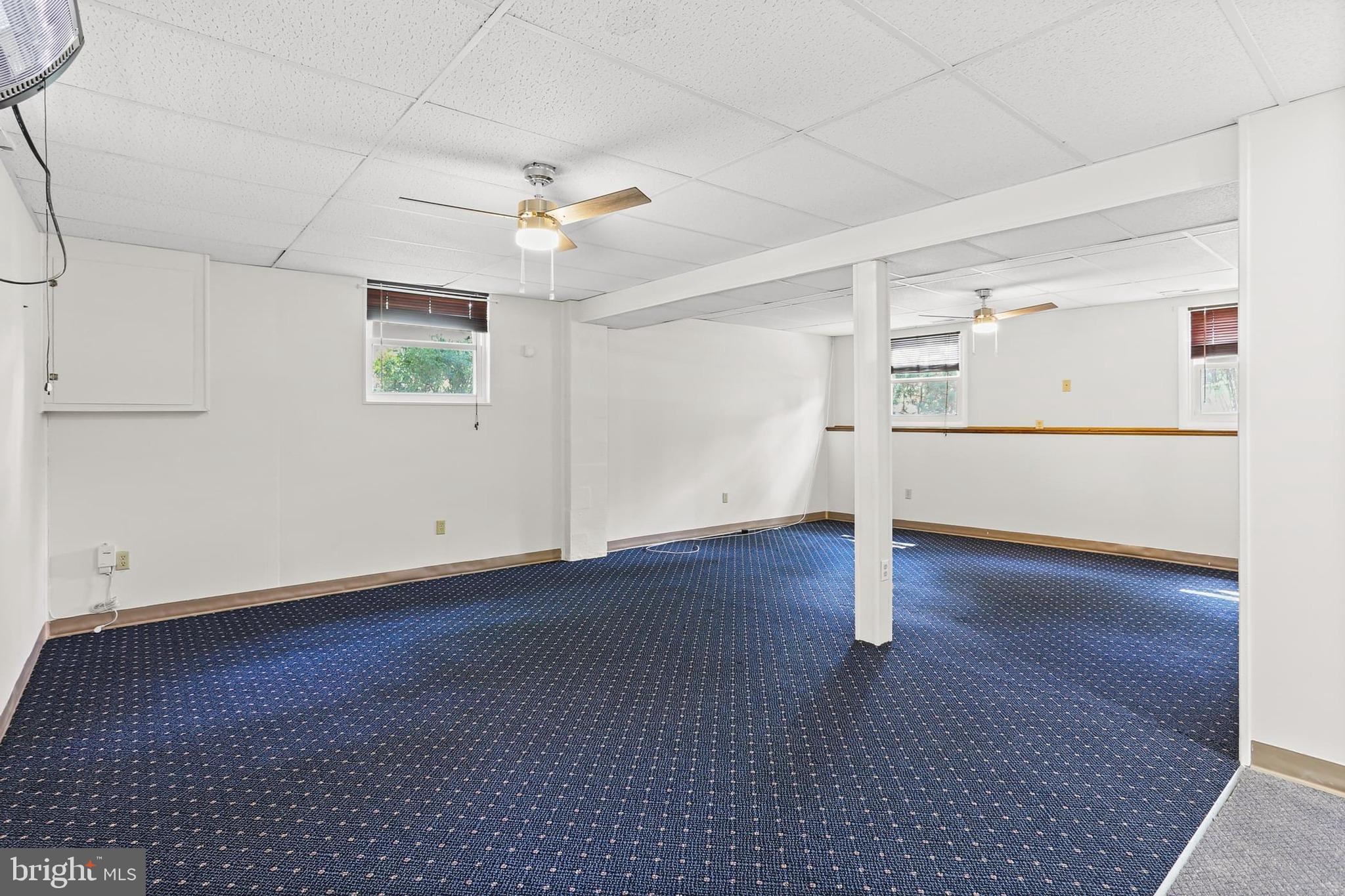 MUNSON HEIGHTS - Residential Lease