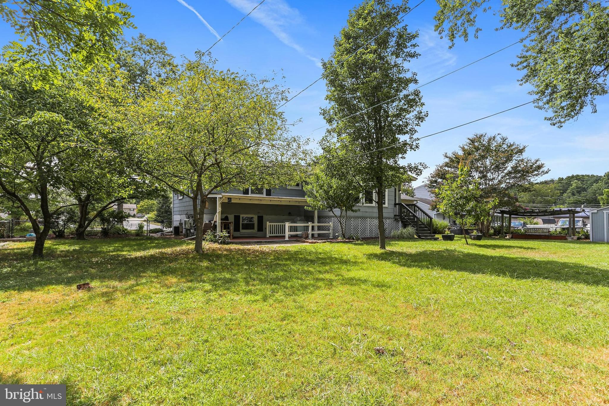 MUNSON HEIGHTS - Residential Lease