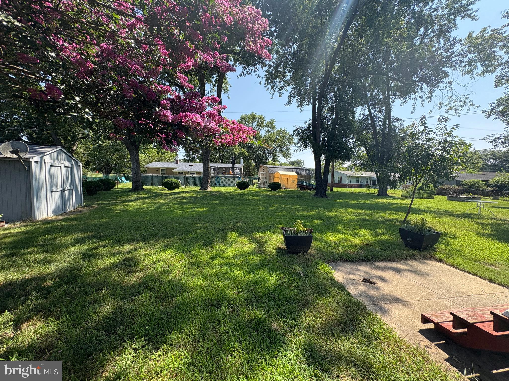 MUNSON HEIGHTS - Residential Lease