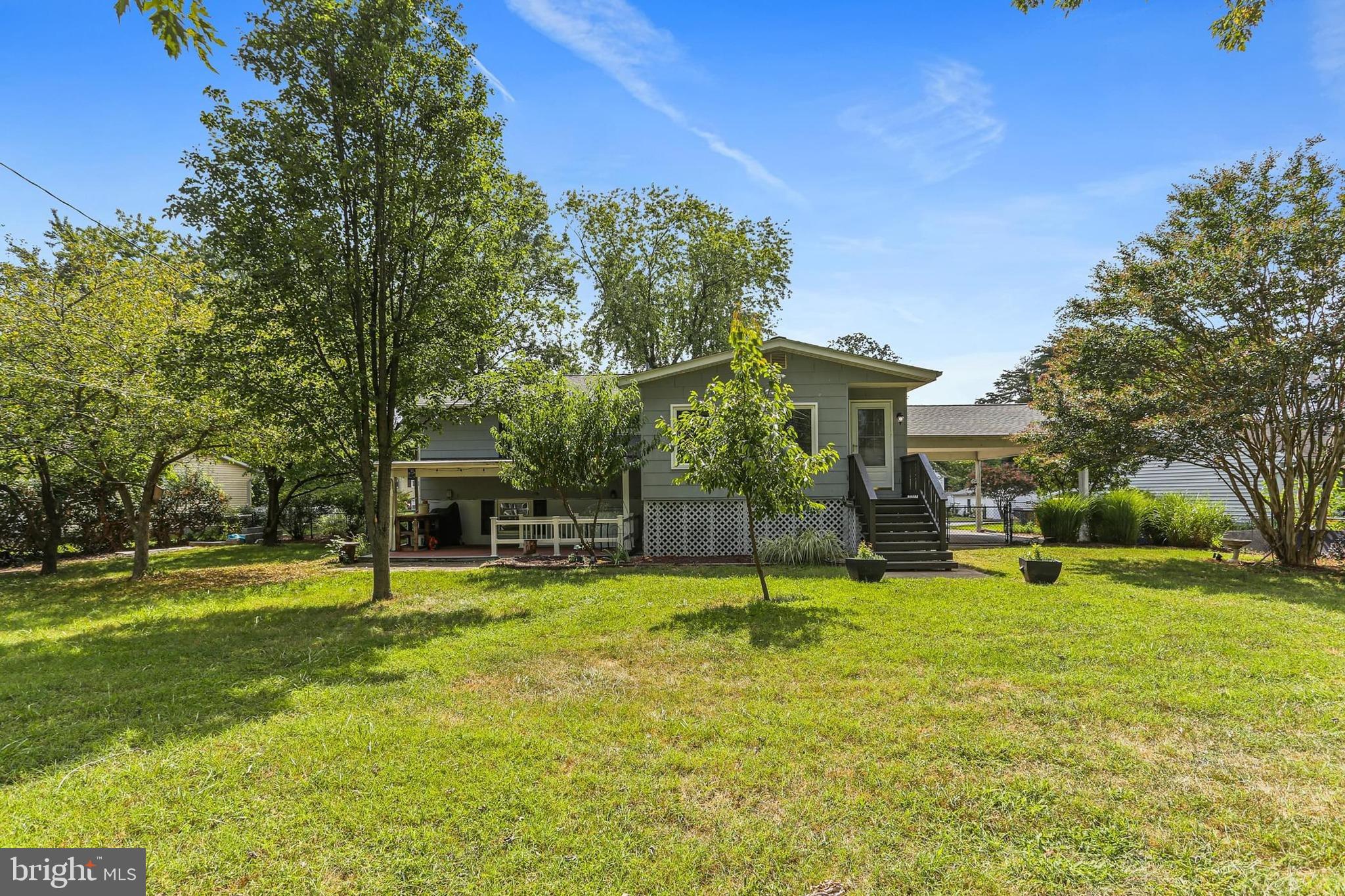 MUNSON HEIGHTS - Residential Lease