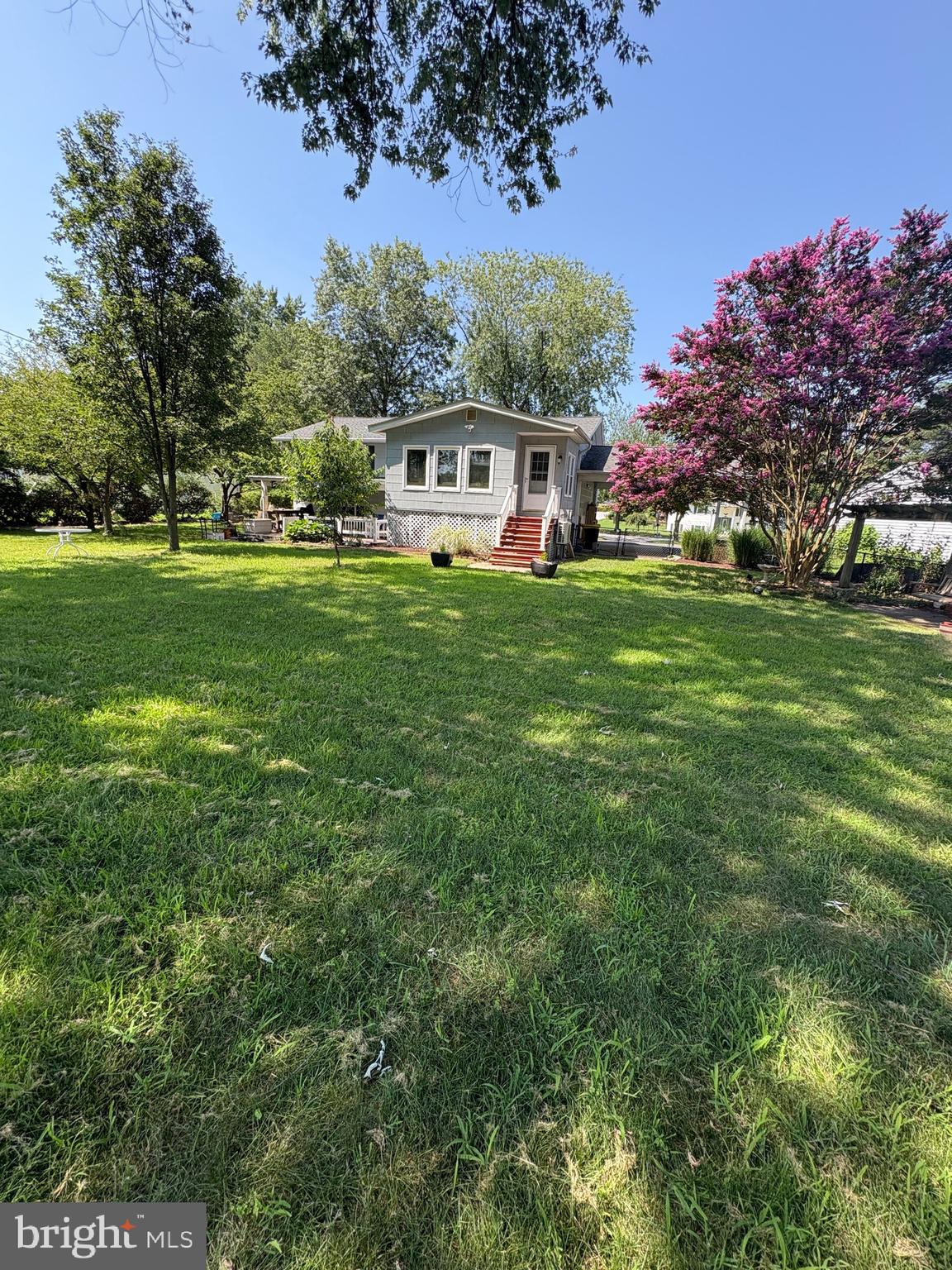 MUNSON HEIGHTS - Residential Lease