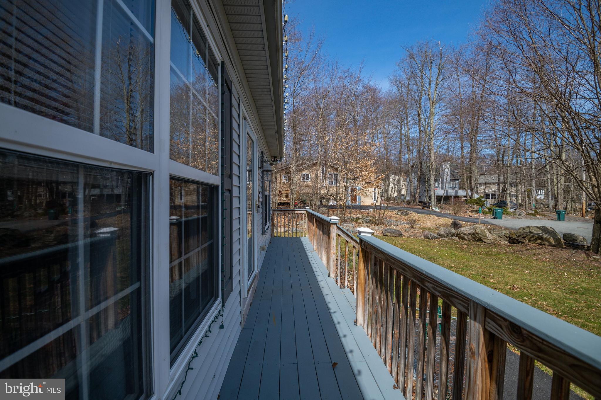 POCONO COUNTRY PLACE - Residential