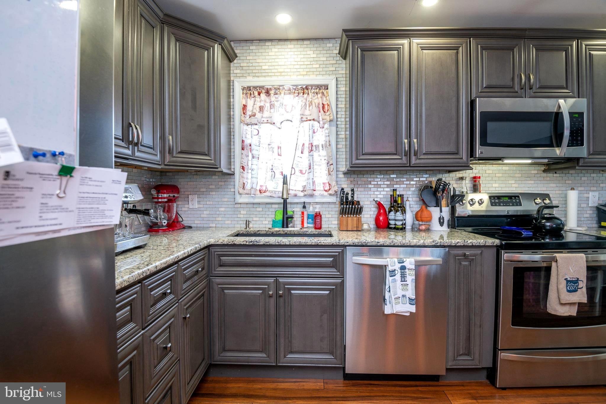 POCONO COUNTRY PLACE - Residential