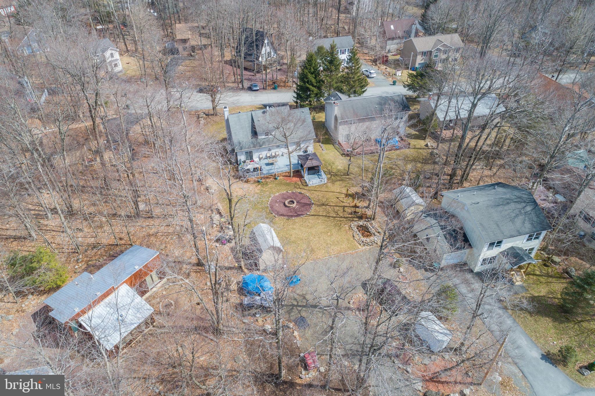 POCONO COUNTRY PLACE - Residential