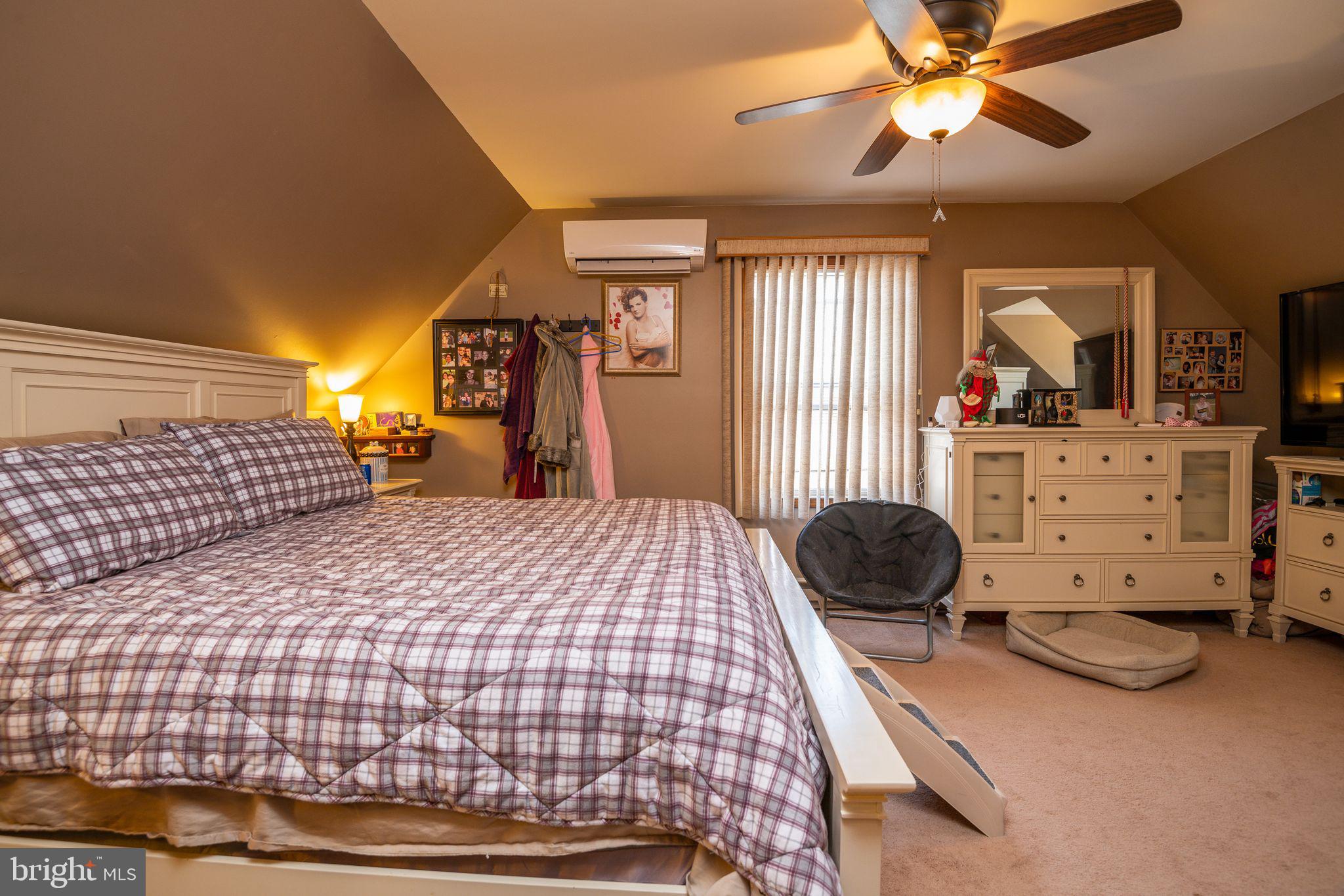 POCONO COUNTRY PLACE - Residential