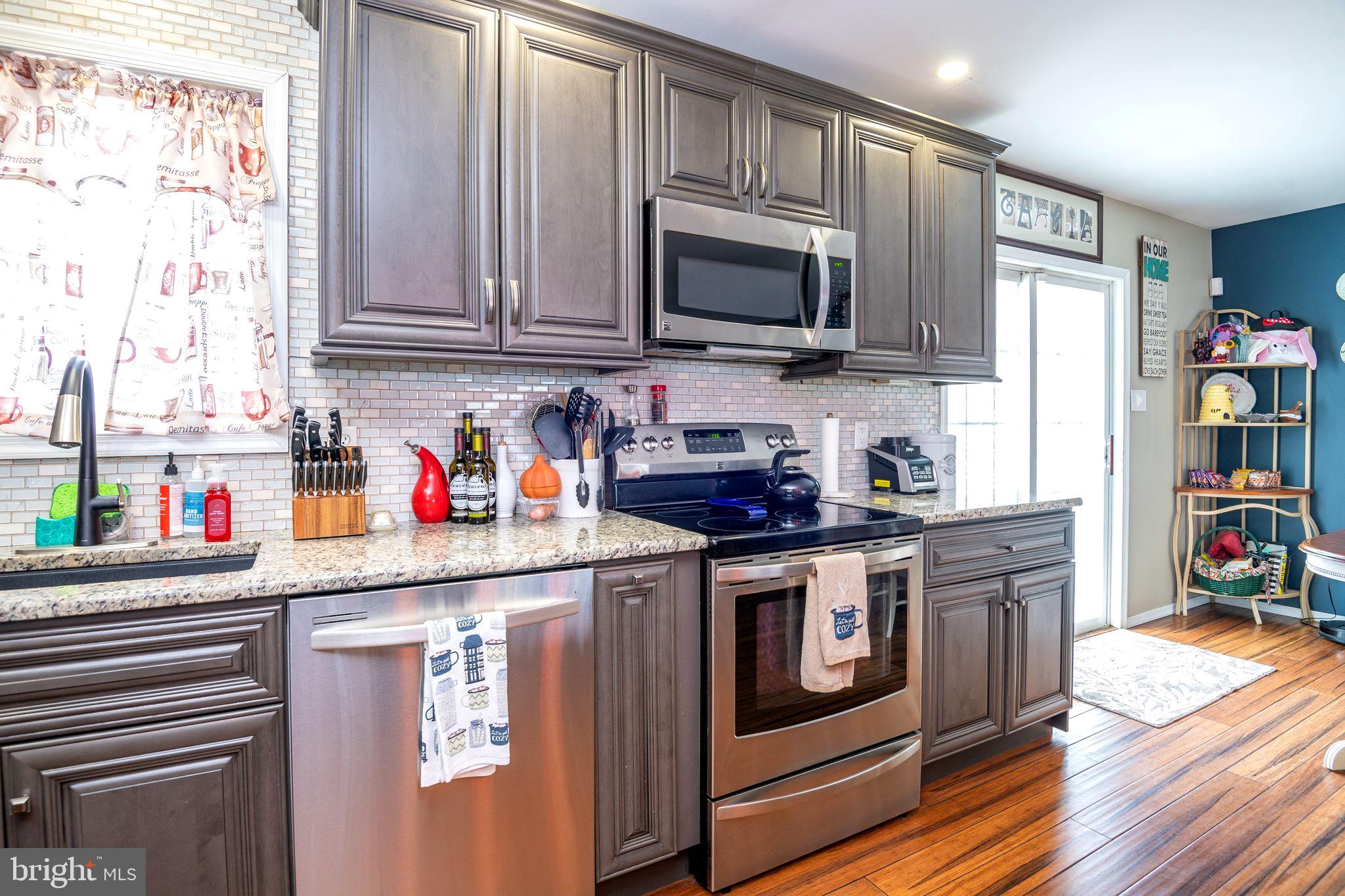 POCONO COUNTRY PLACE - Residential