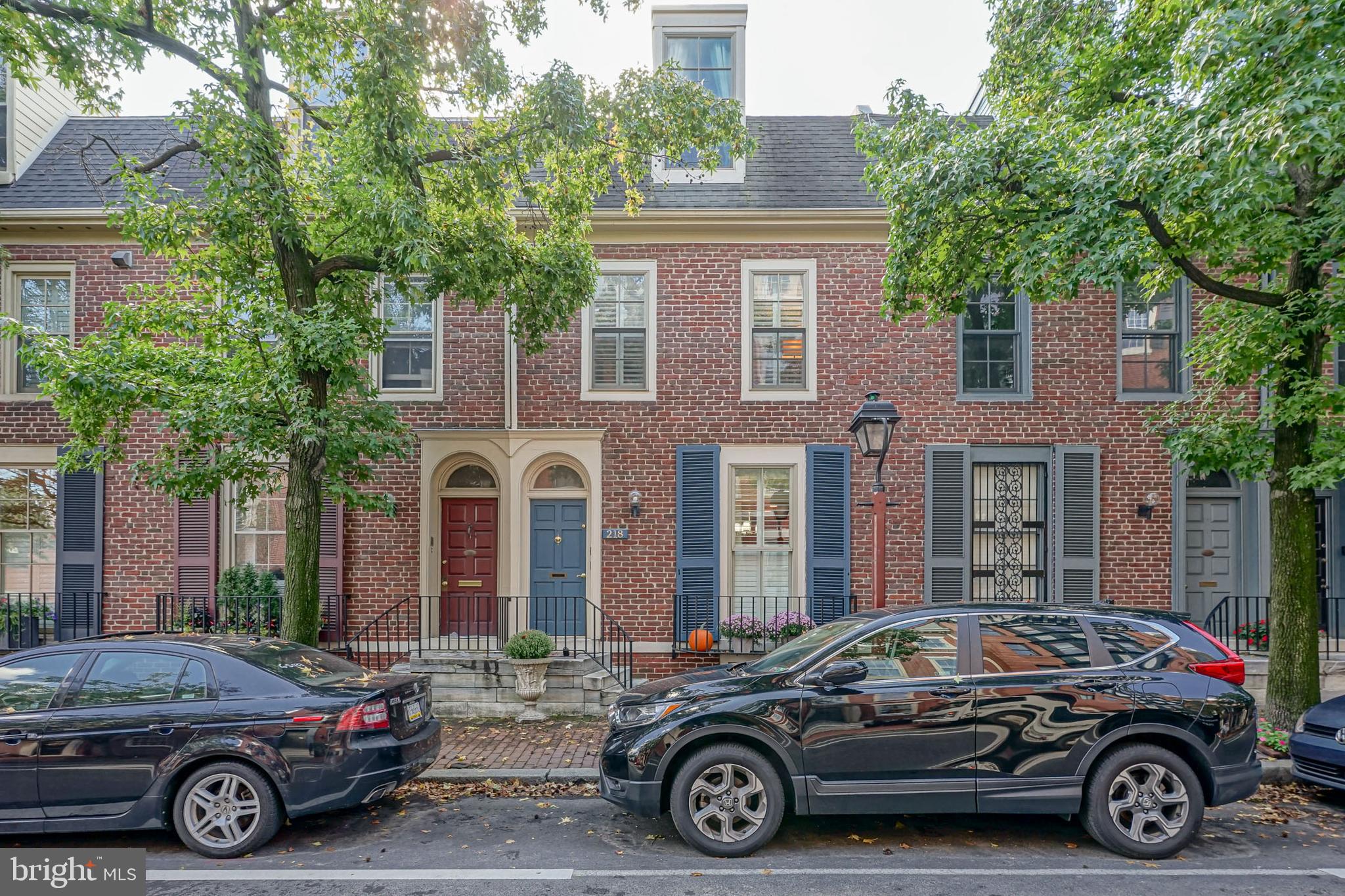 SOCIETY HILL - Residential