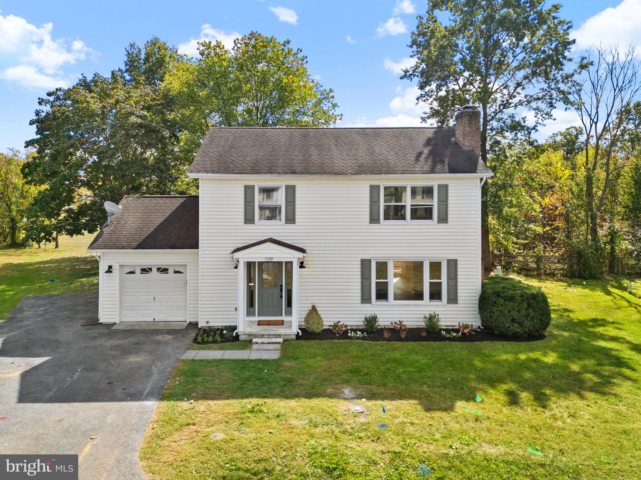 ALBIN VILLAGE - Residential