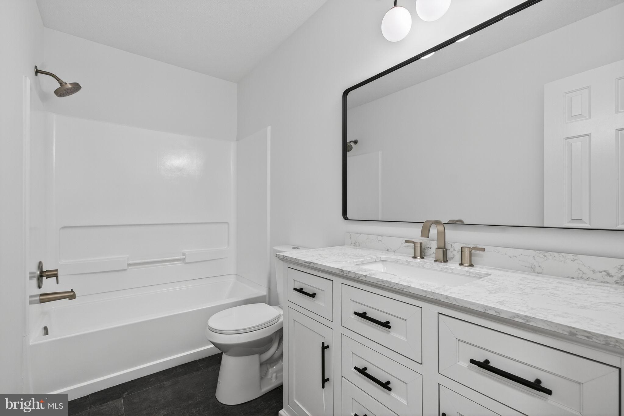 ALBIN VILLAGE - Residential