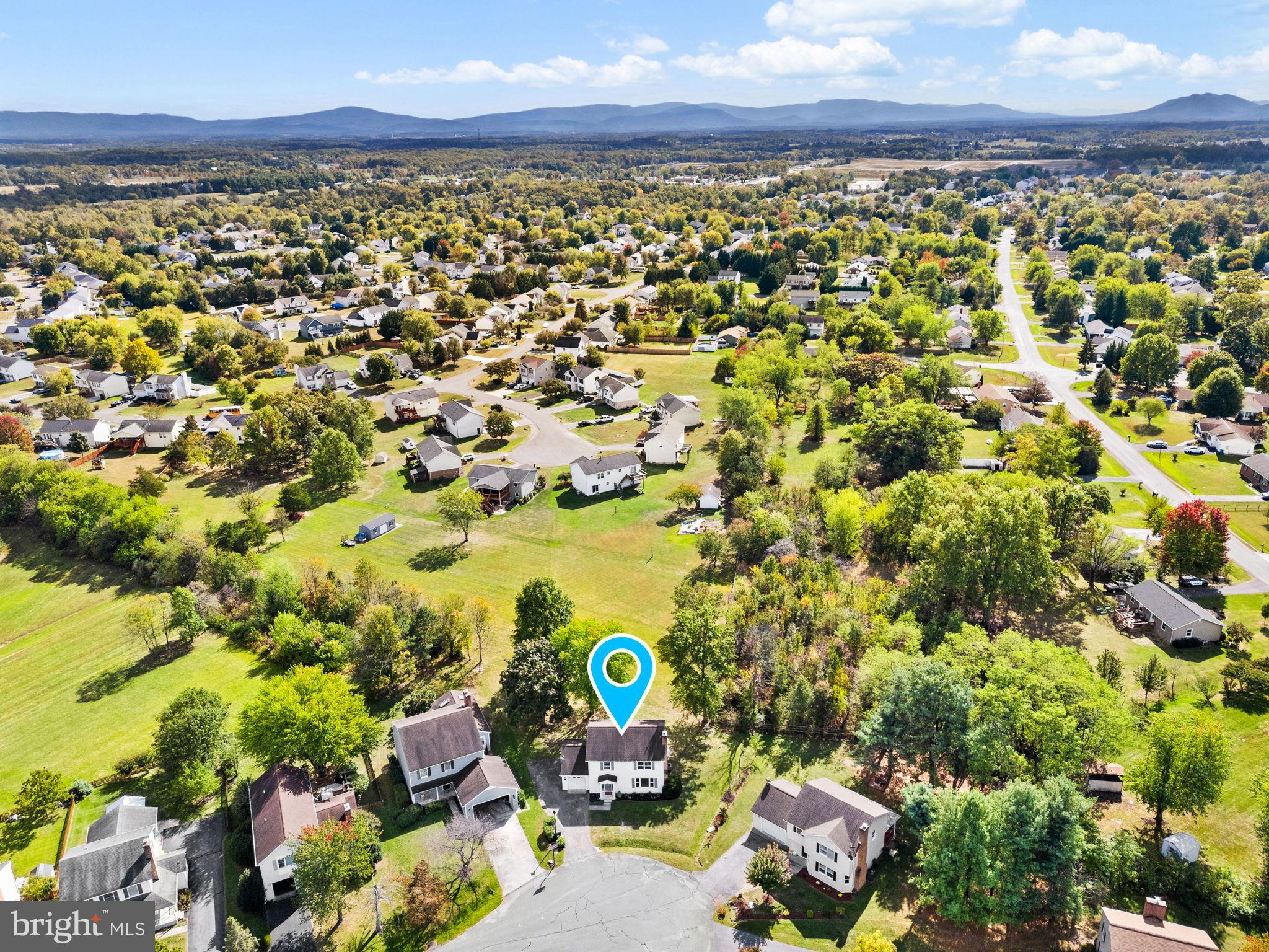 ALBIN VILLAGE - Residential