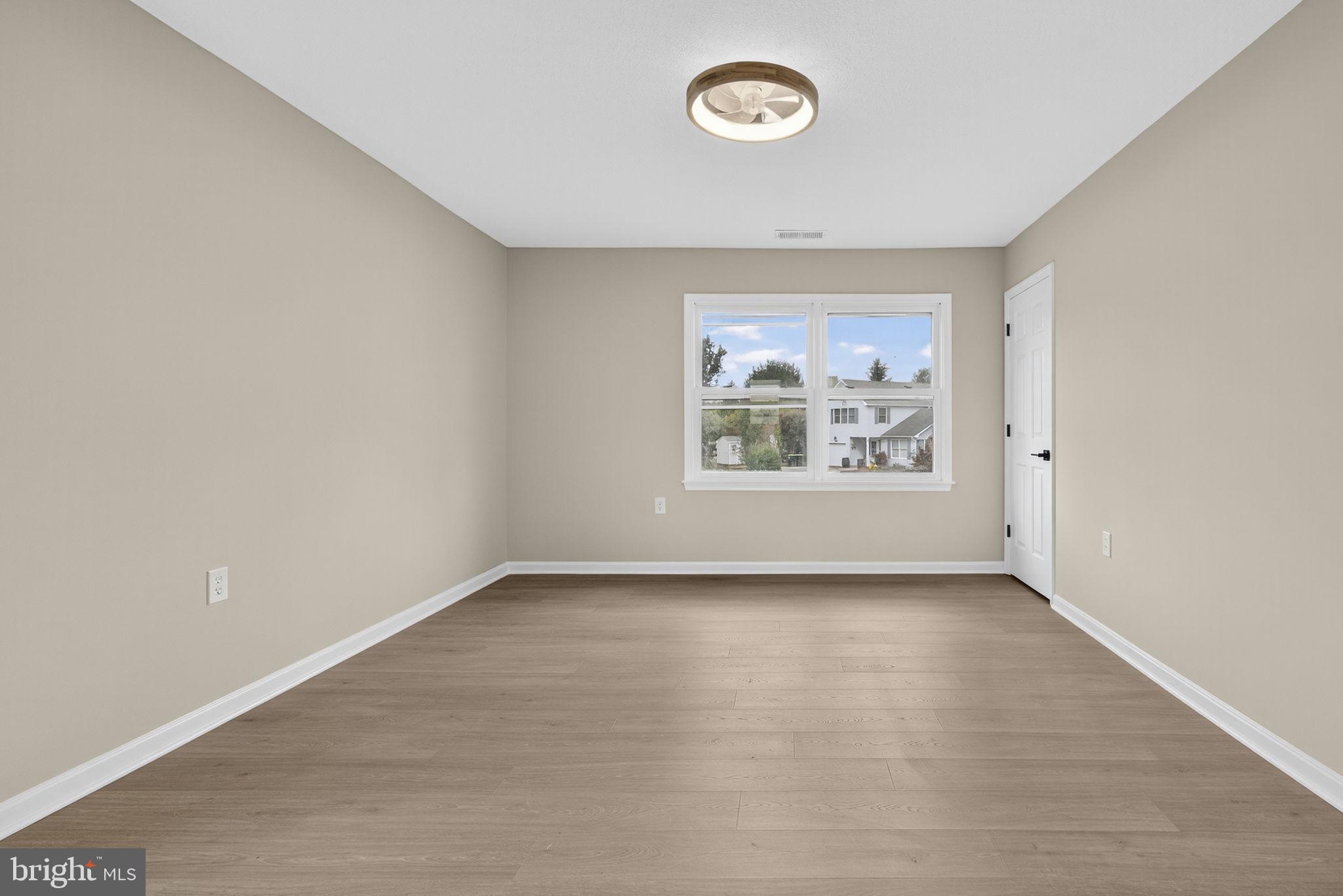 ALBIN VILLAGE - Residential