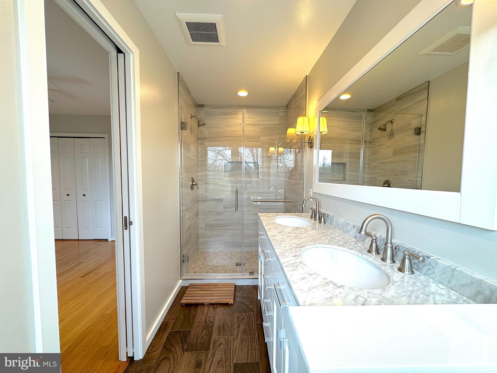 DEL RAY - Residential Lease