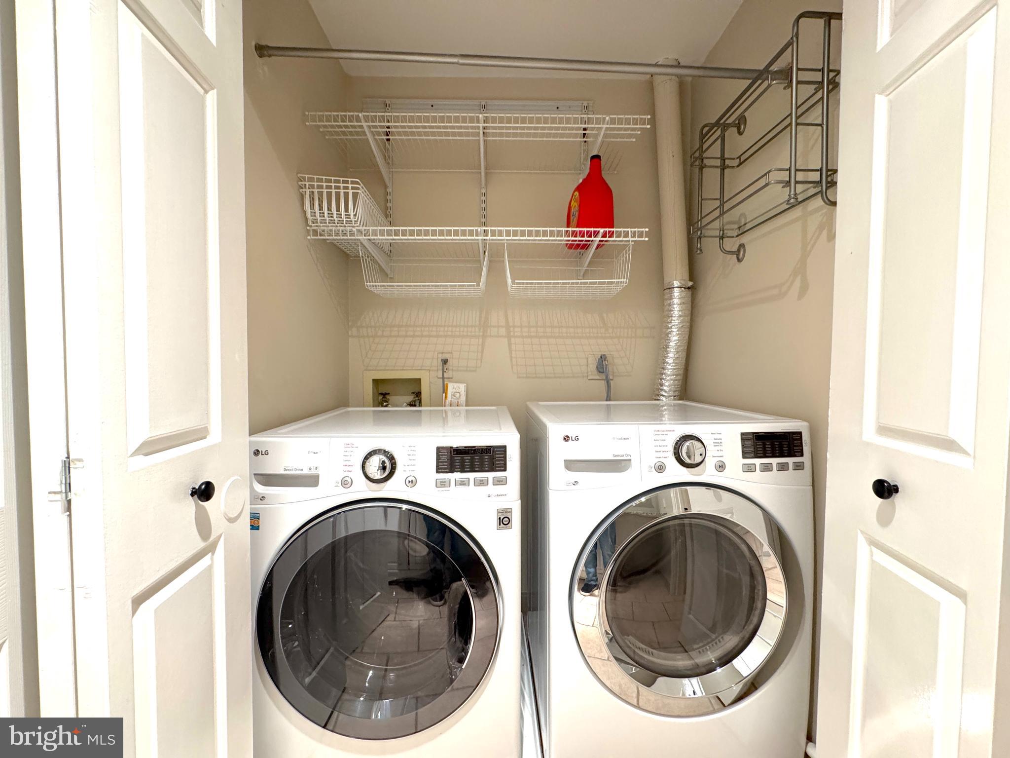 DEL RAY - Residential Lease