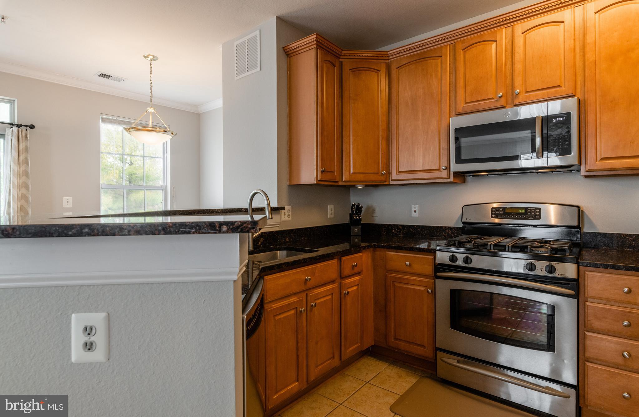 FOX MILL STATION - Residential