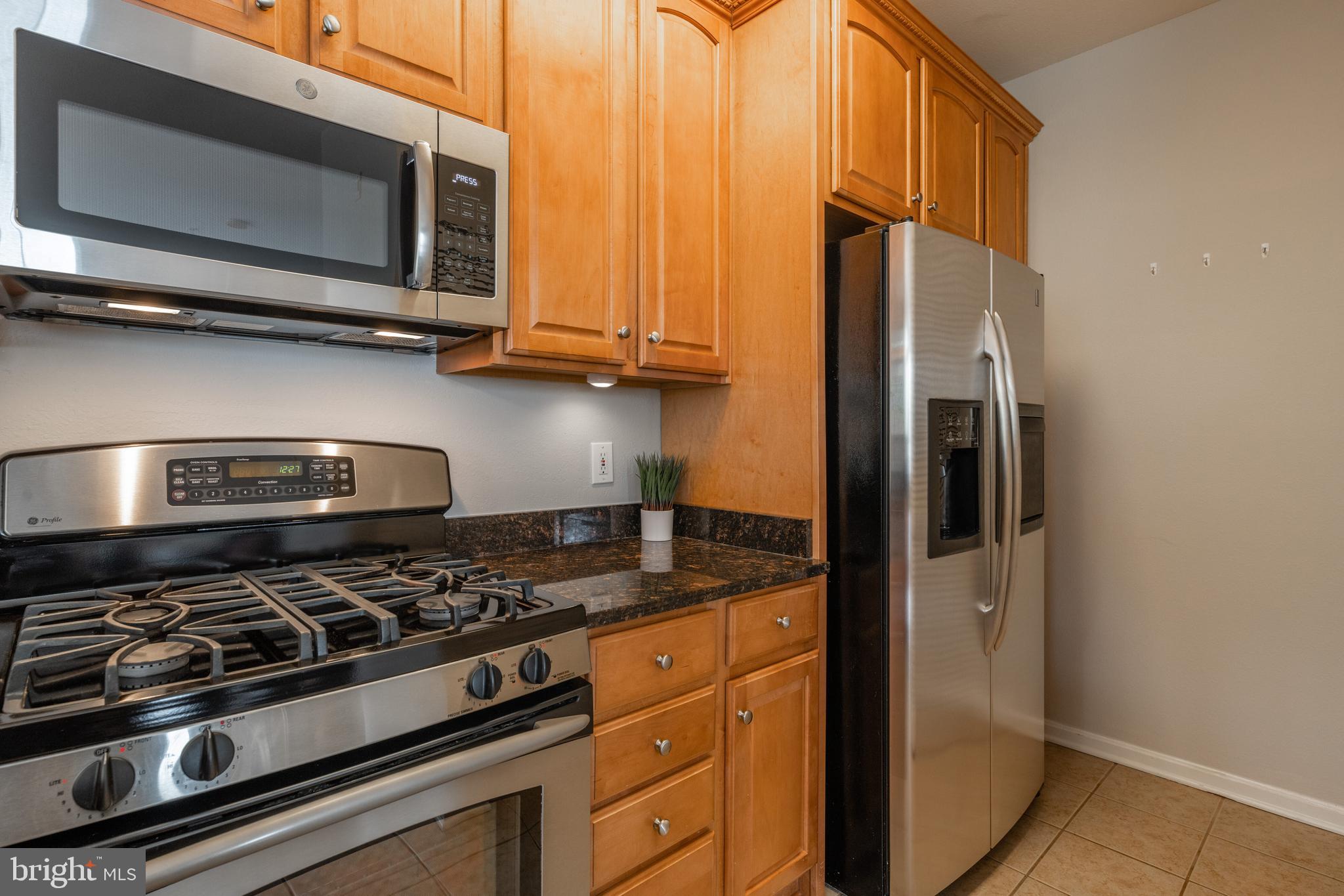 FOX MILL STATION - Residential