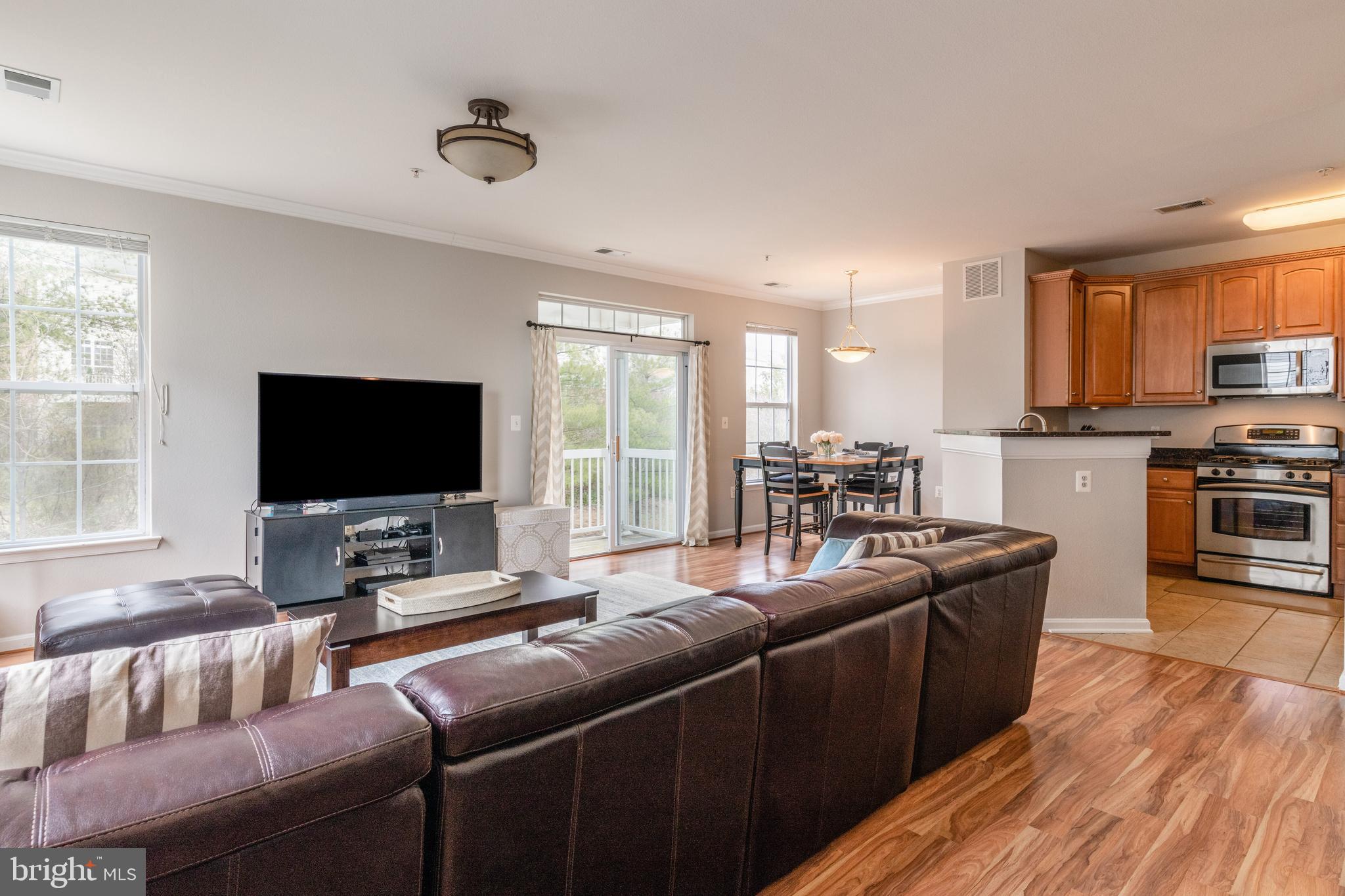 FOX MILL STATION - Residential