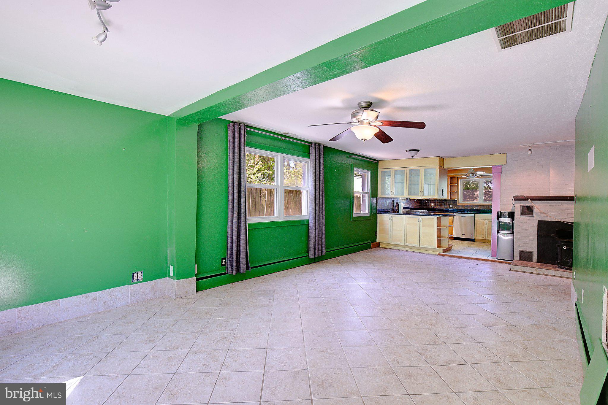 1729 SHORE DRIVE