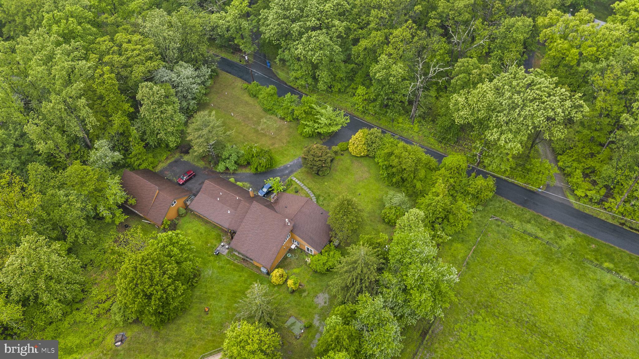 7 MOUNTAIN ROAD