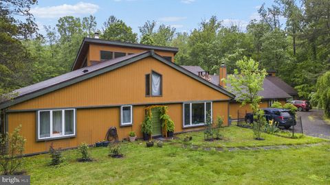 7 MOUNTAIN ROAD HOPEWELL NJ 08525