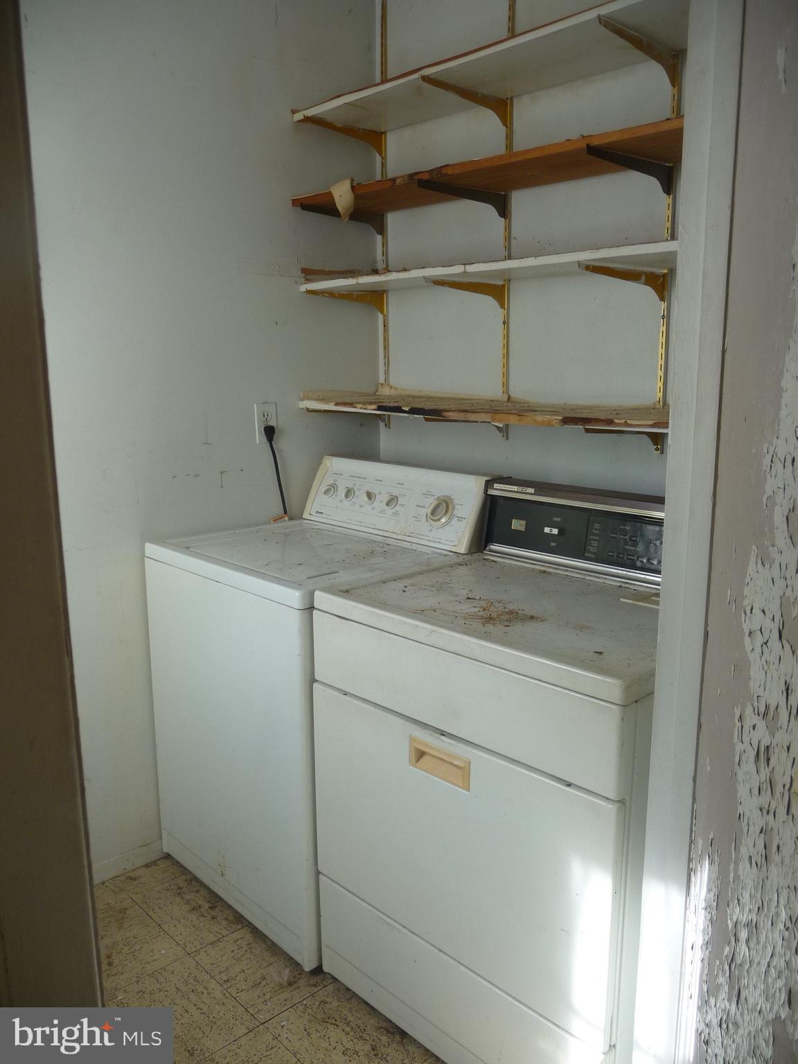 RUMSEY ISLAND - Residential