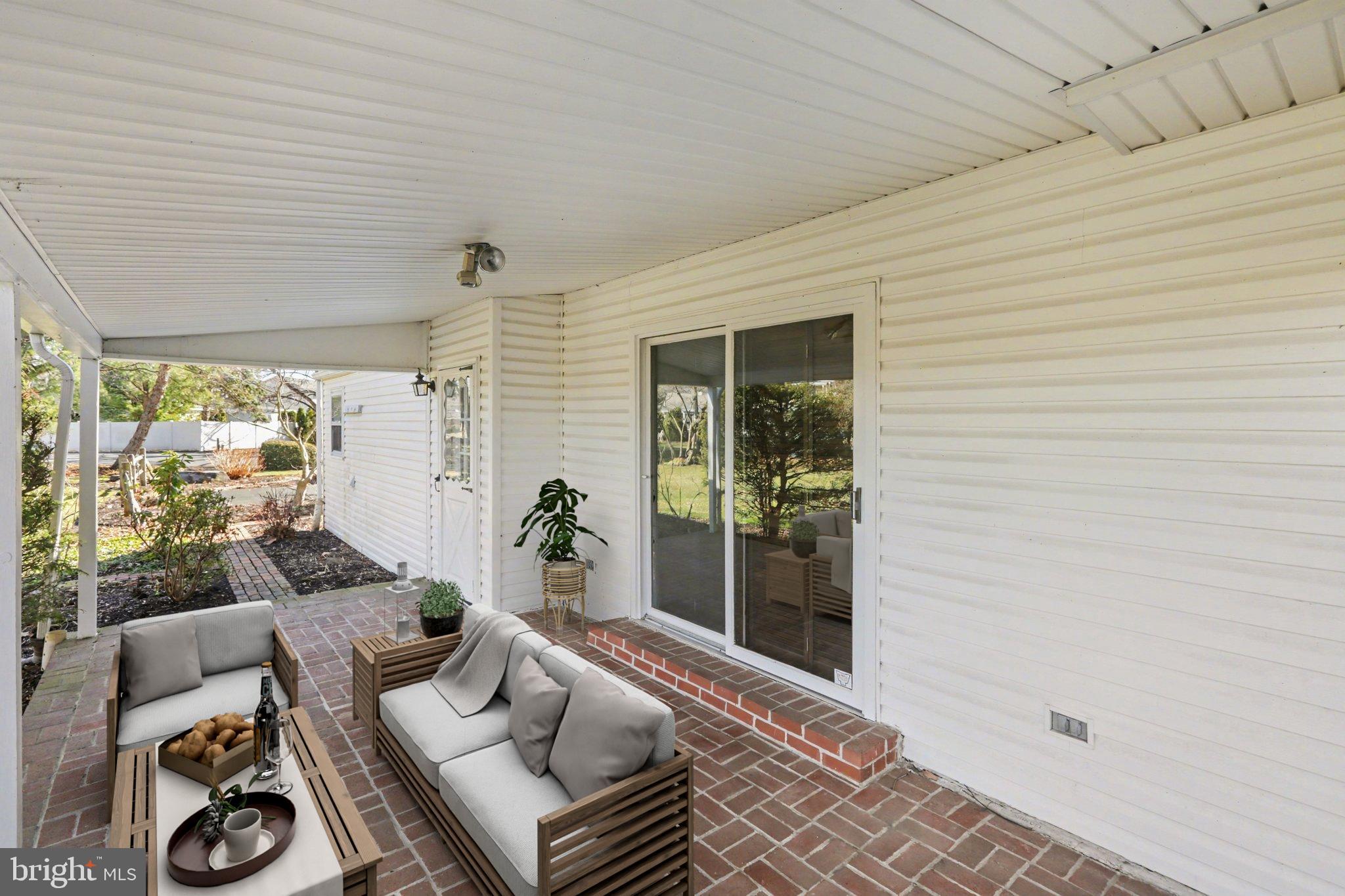 STAFFORD HEIGHTS - Residential