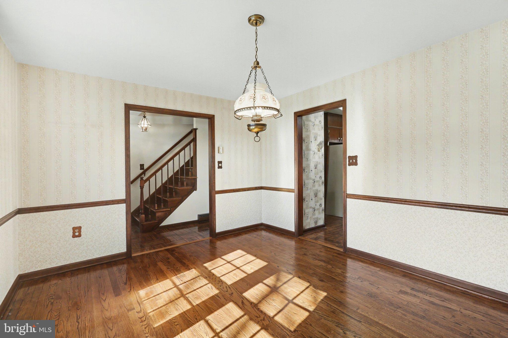 STAFFORD HEIGHTS - Residential