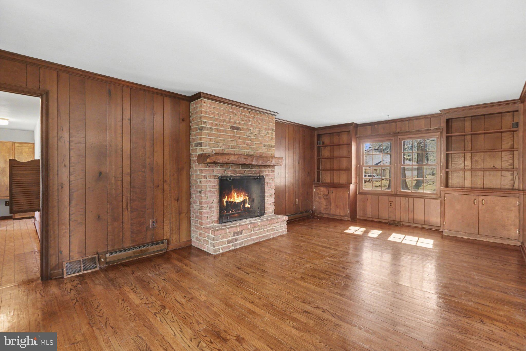 STAFFORD HEIGHTS - Residential