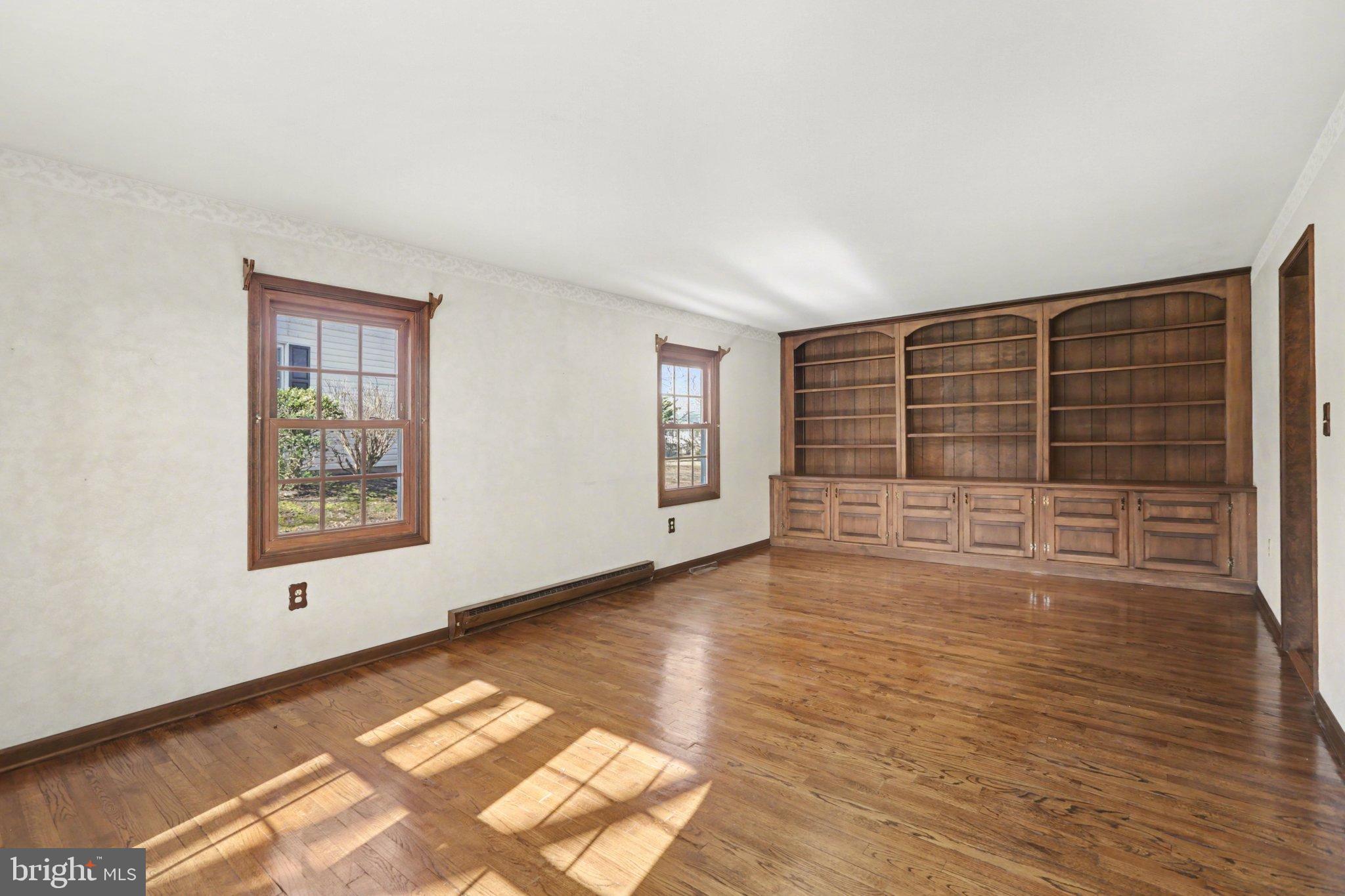 STAFFORD HEIGHTS - Residential