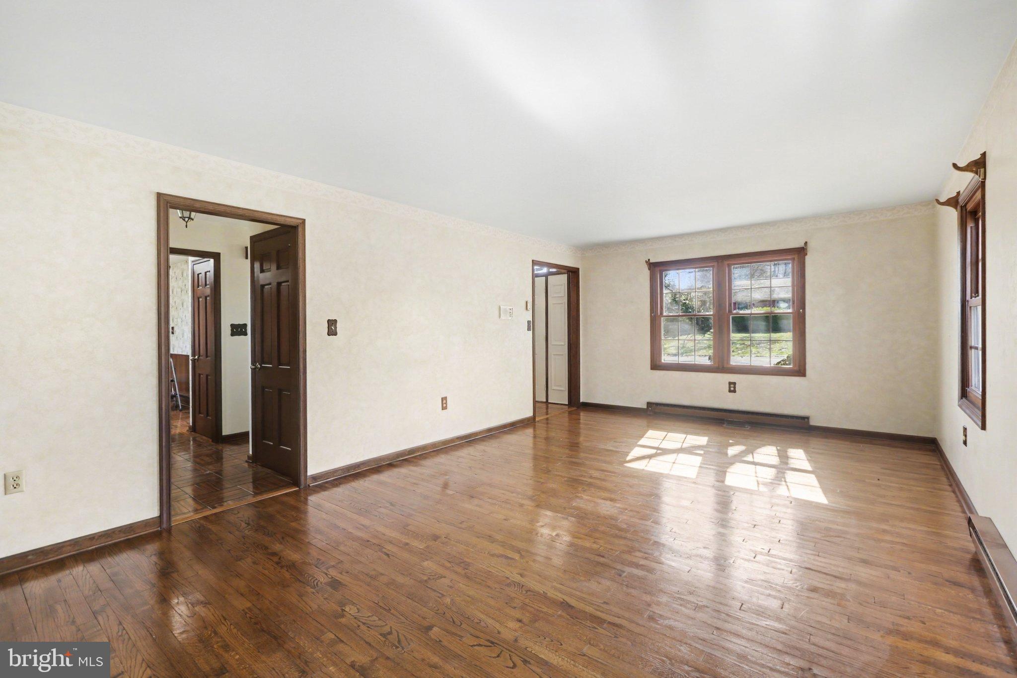 STAFFORD HEIGHTS - Residential