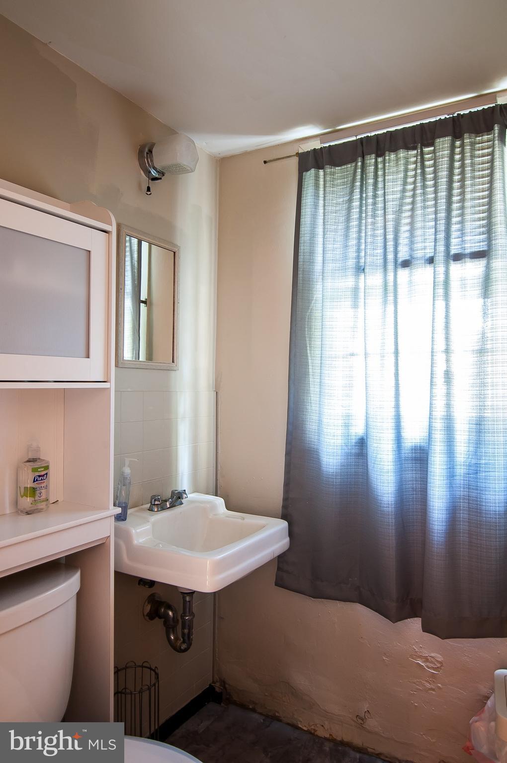 KEENE MILL HEIGHTS - Residential