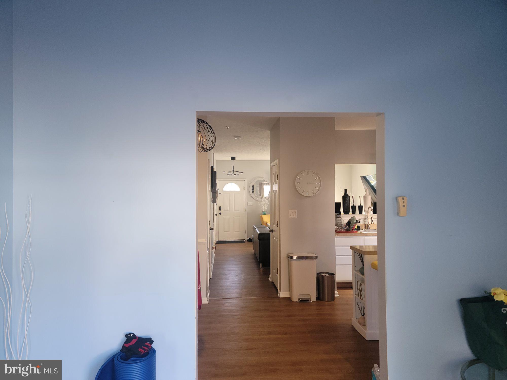 OAK COURT - Residential