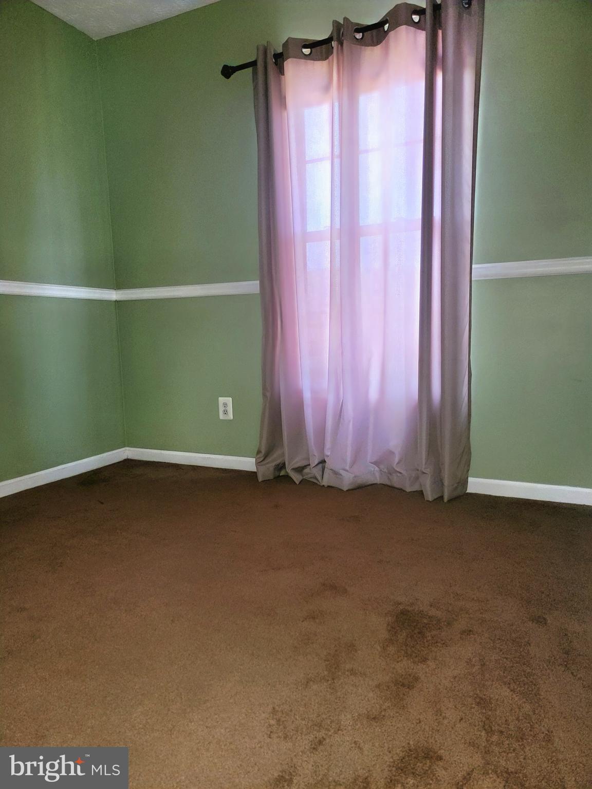 OAK COURT - Residential