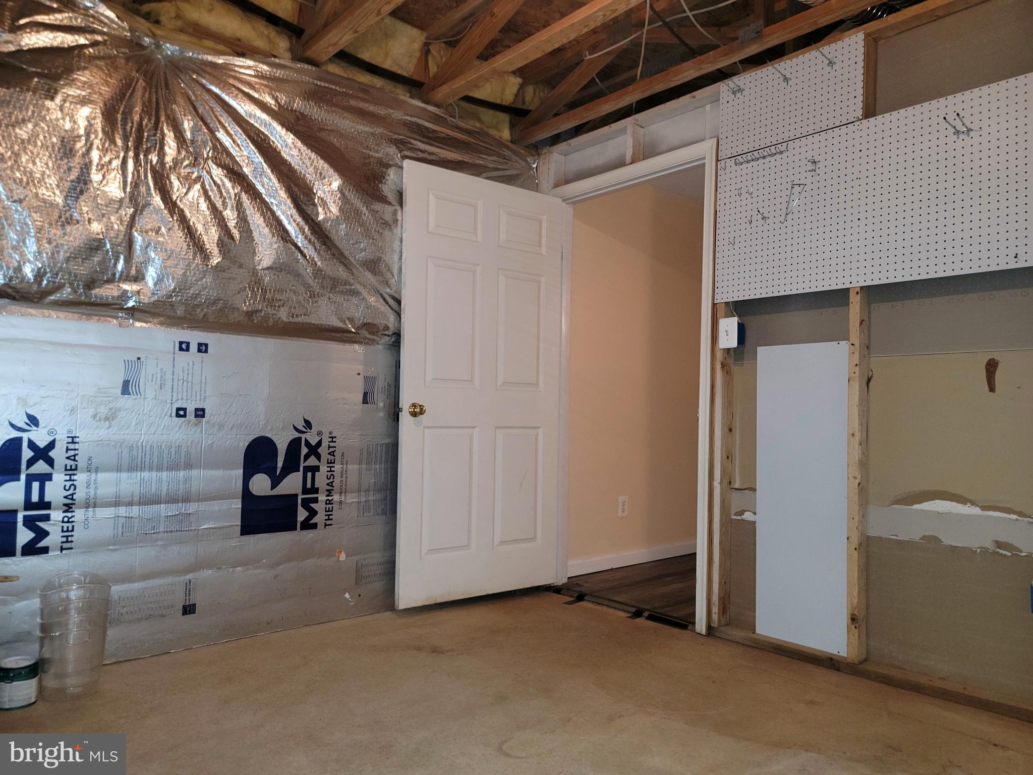 OAK COURT - Residential