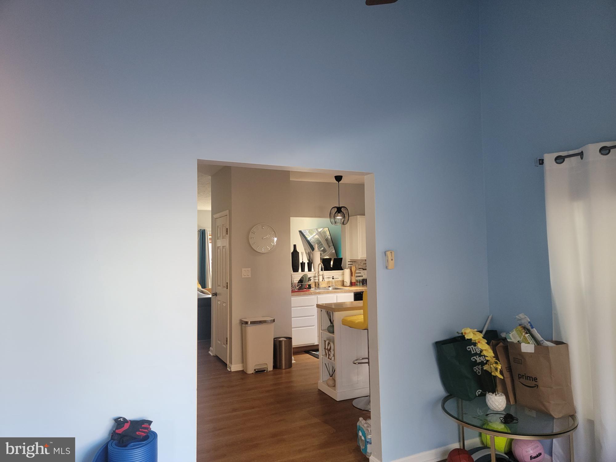 OAK COURT - Residential